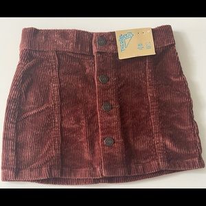 Size 4T corduroy skirt.